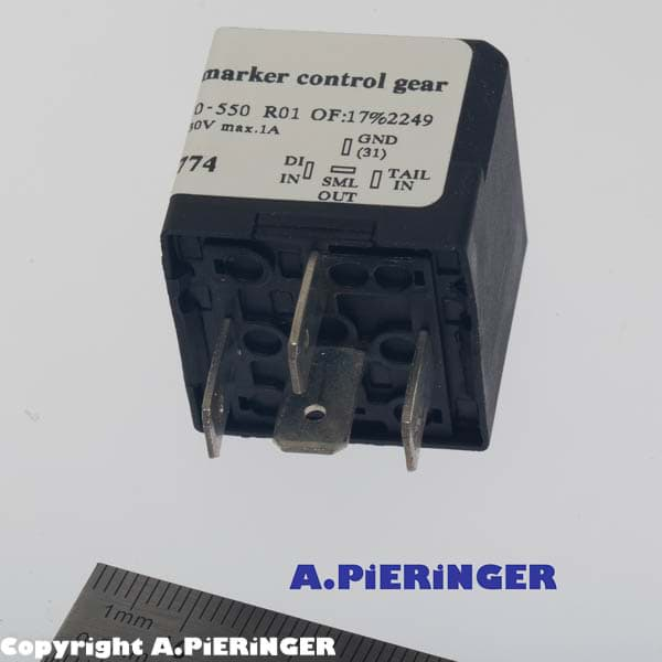 A.PiERiNGER. Aspöck Europoint III 12V Heckleuchte mit  Seitenmarkierungsleuchte link 25-7000-537